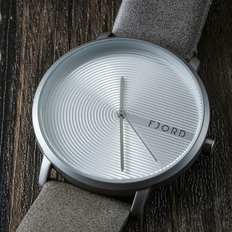 SILVER WHITE